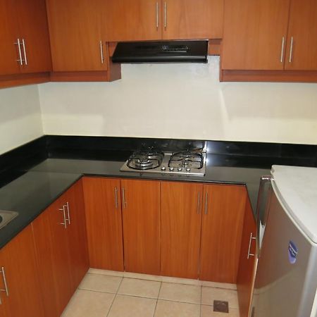 Midland Plaza Aparthotel Manila Kültér fotó